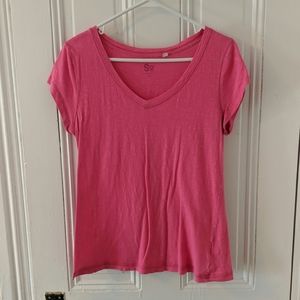 SO (Kohl's) Pink V Neck Tee